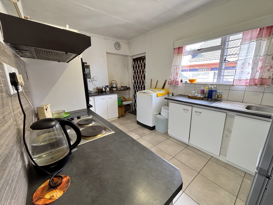 5 Bedroom Property for Sale in Lotus River Western Cape